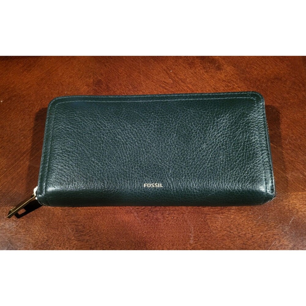 Fossil Leather Zip Around Wallet Dark Green Pebbled